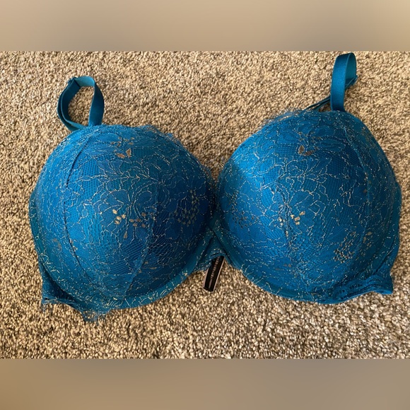 Push-up Bra - Picture 1 of 3